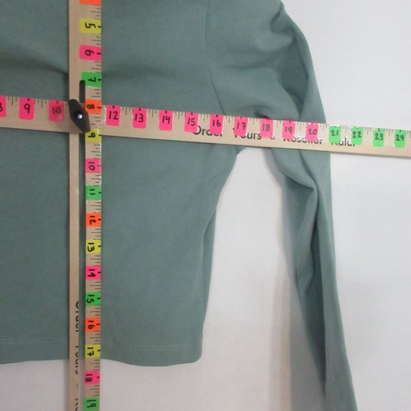 sympathique crop top Medium Gisela Tee aqua Long Sleeve women's M top NEW - Picture 3 of 6